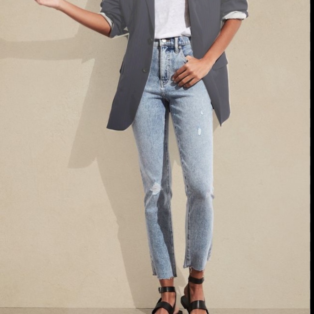 Banana Republic High Rise Slim Jean Light Stone Wash